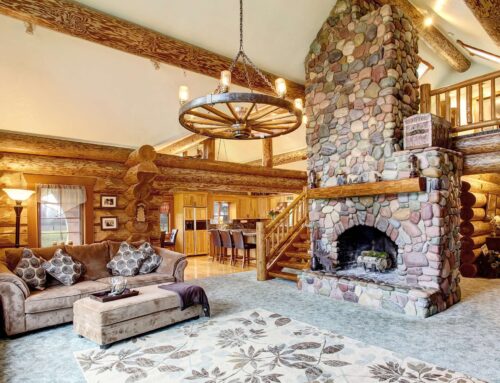 Log Homes & Cabins